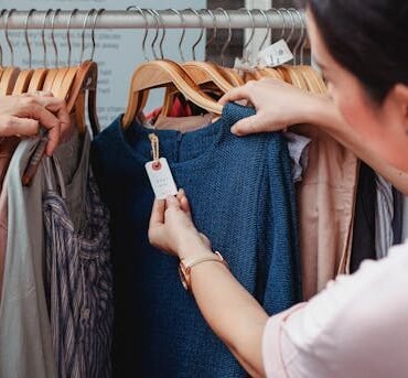 5 Factors To Consider For Wholesale Clothing Pricing