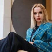 The 3 Fashion Flow Theories of Adoption