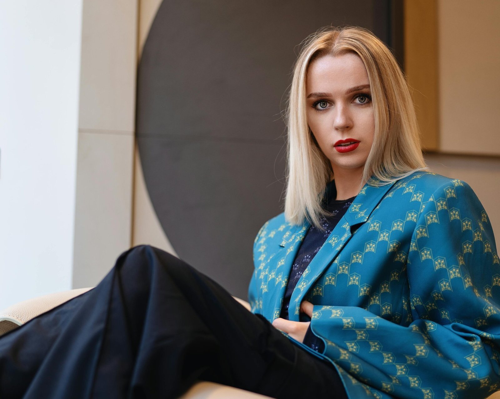 The 3 Fashion Flow Theories of Adoption