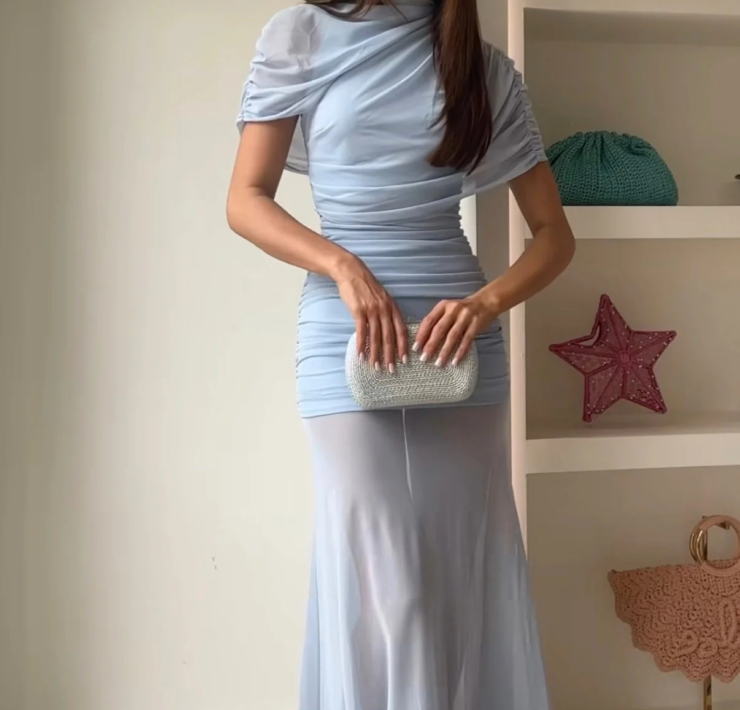 How Plus One Dress Hire Works, Ownership, Benefits for Consumers, Applications for Sellers, Future Outlook