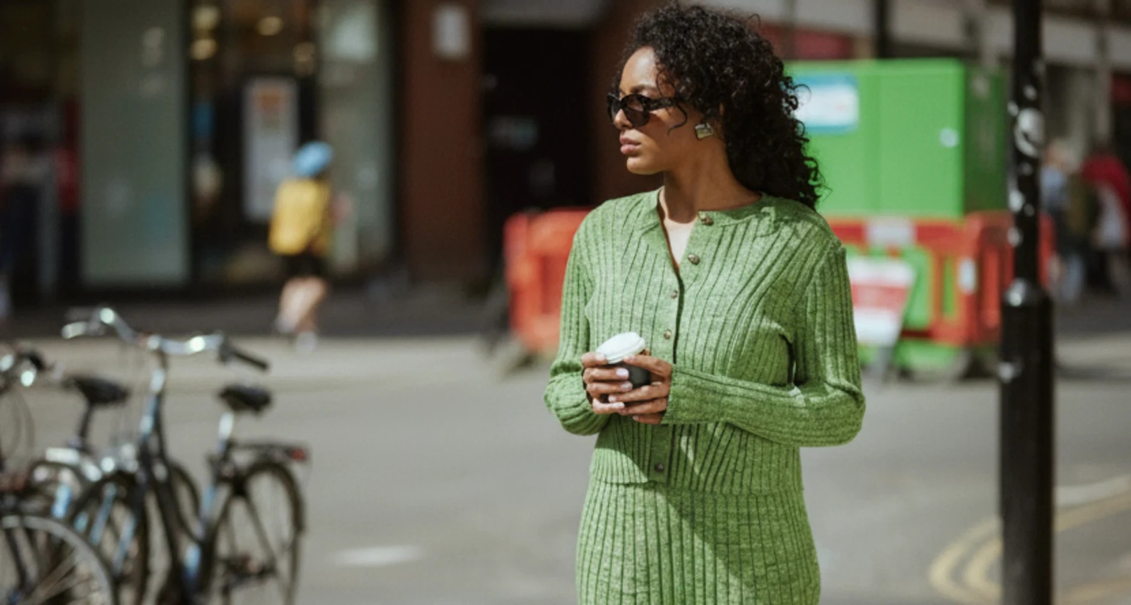 How HURR B2B Delivers Seamless White Label Fashion Rentals With End to End Logistics and Analytics